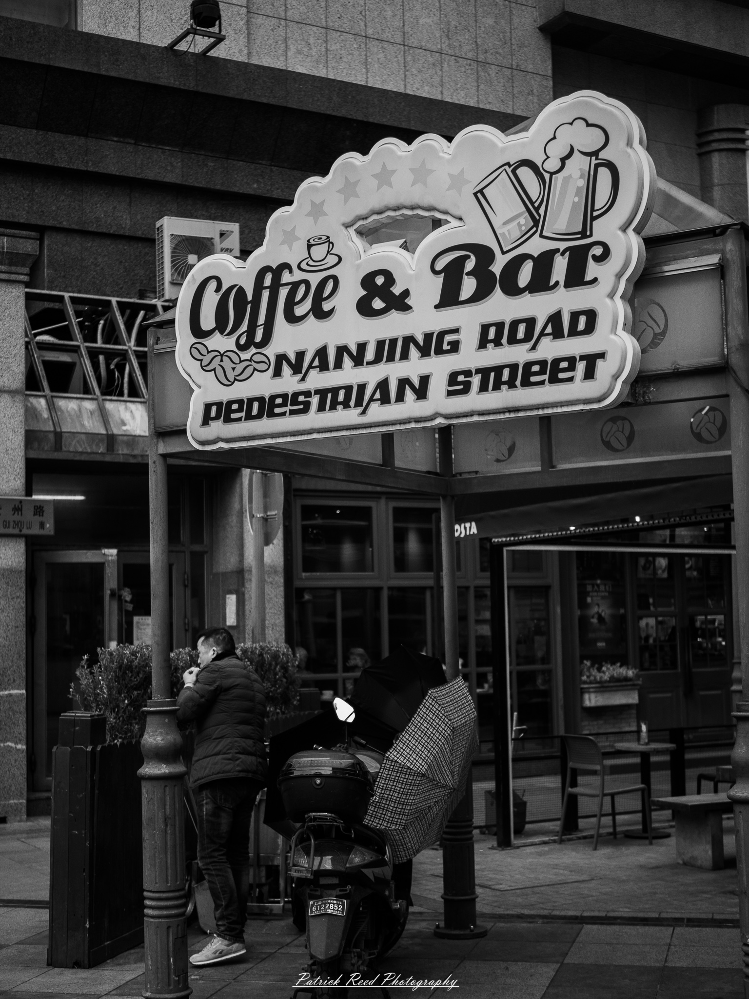 OLYMPUS DIGITAL CAMERA Street Photography Image