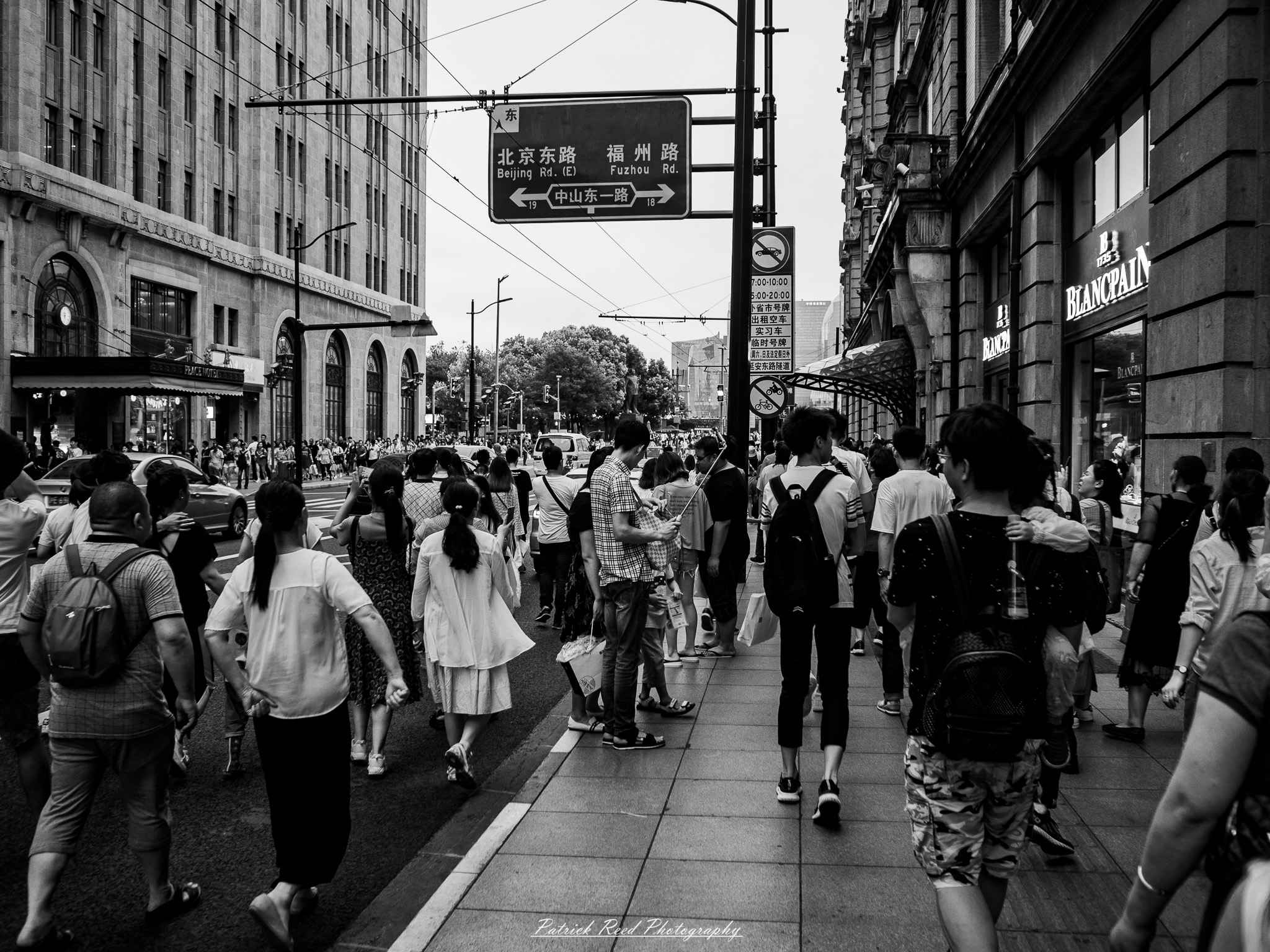 OLYMPUS DIGITAL CAMERA Street Photography Image