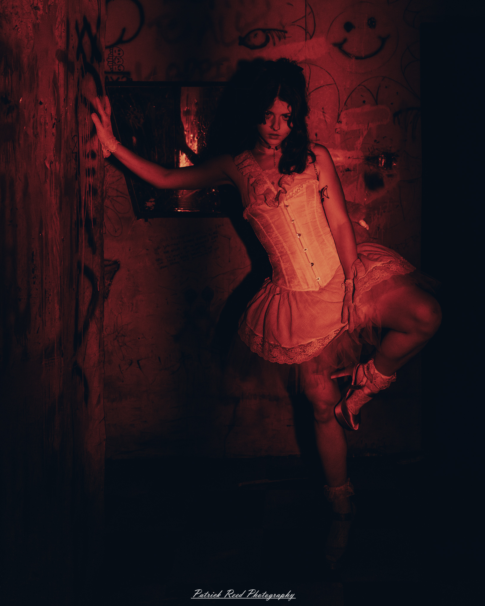 Spooky night photography at Scarefest Haunted Park in Michigan, featuring eerie lighting, haunted attractions, and Halloween-themed performers.