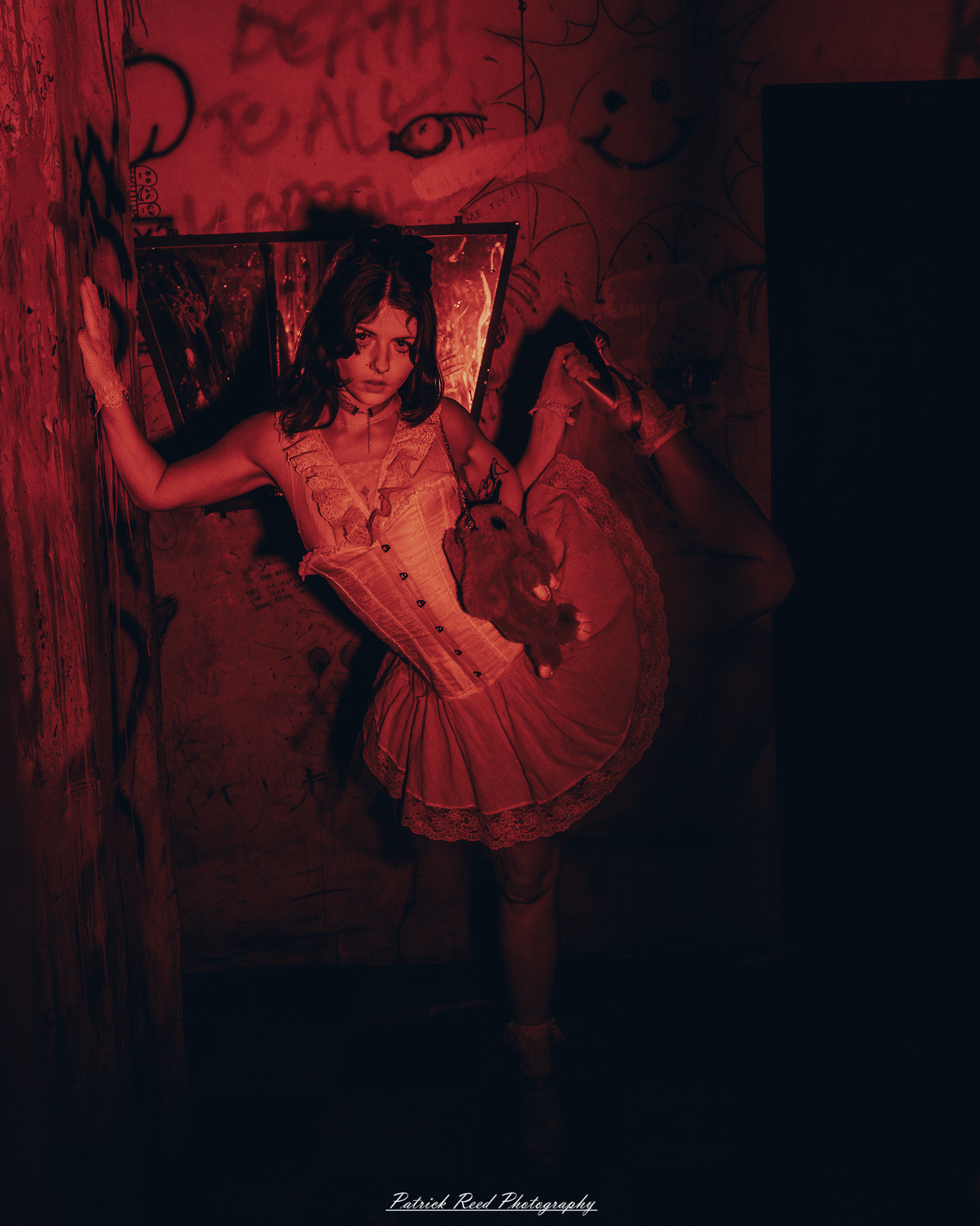 Spooky night photography at Scarefest Haunted Park in Michigan, featuring eerie lighting, haunted attractions, and Halloween-themed performers.