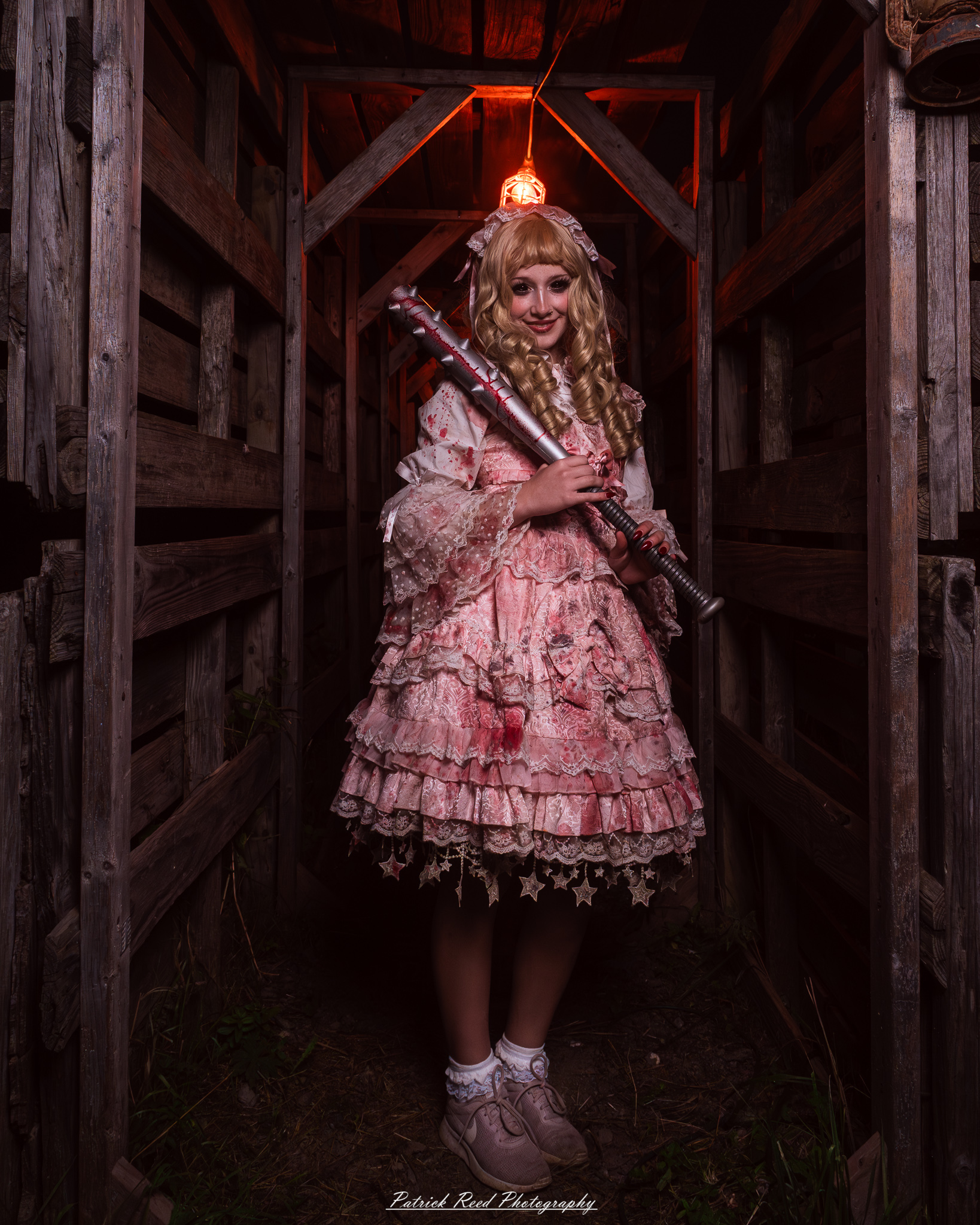 Spooky night photography at Scarefest Haunted Park in Michigan, featuring eerie lighting, haunted attractions, and Halloween-themed performers.