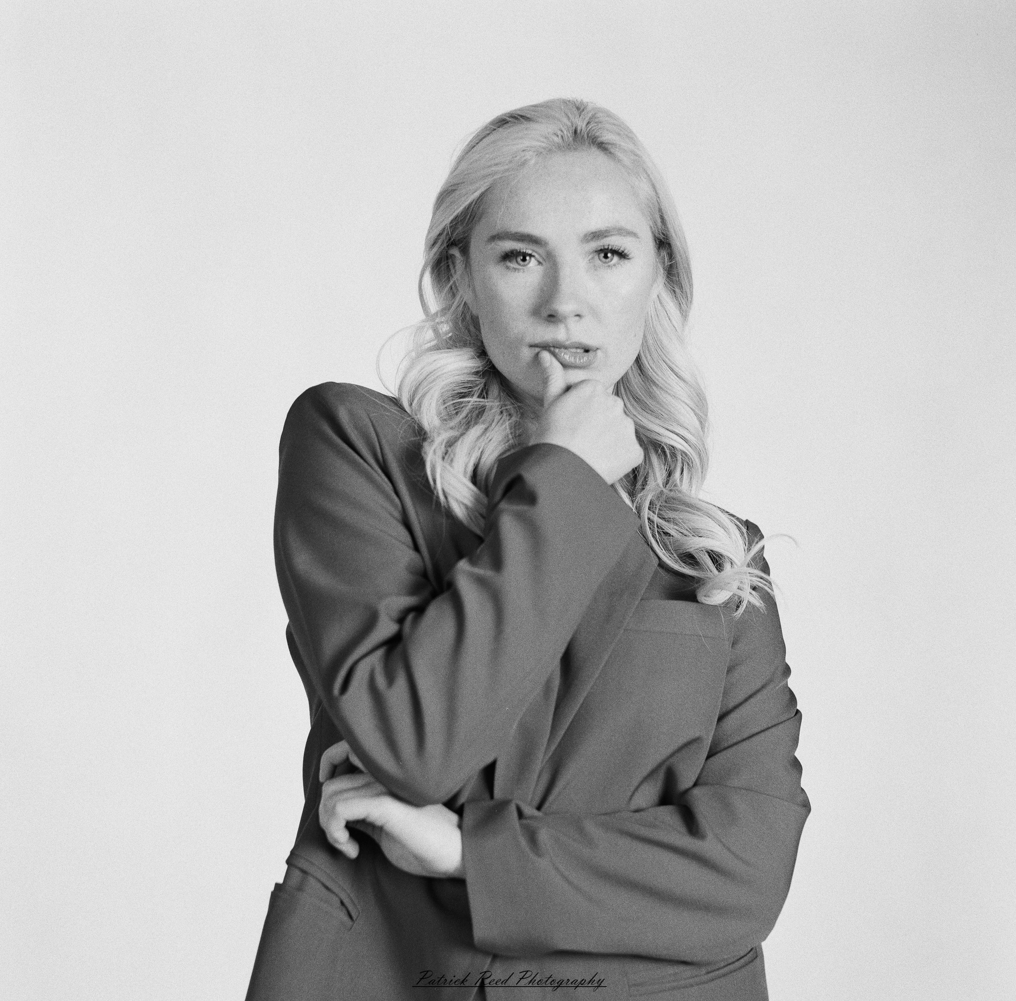 Hannah – Film Portrait on Mamiya C33, December 3rd, 2025