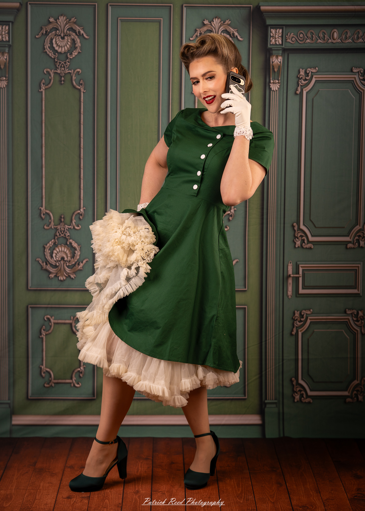 “Soft yet directional lighting portrait with a retro green dress and classic hairstyle”